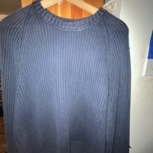 Abercrombie & Fitch Knit Sweater